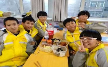 半学期班务工作总结推荐5篇
