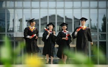 毕业生工作报告参考6篇