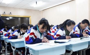 好班主任初中工作总结模板5篇