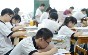 高一作文读后感通用7篇