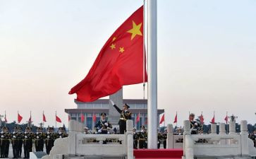 红旗向党作文600字6篇