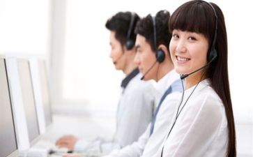 客服年终述职报告7篇