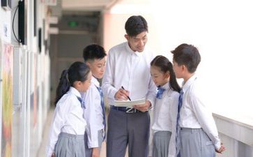 美女写老师的作文7篇