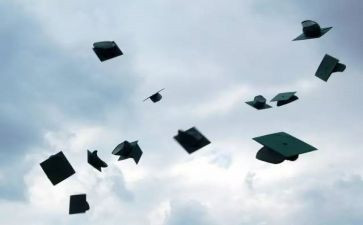 大学生离校申请书8篇