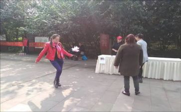 体育活动幼儿园教案最新8篇