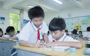 我的同学圈作文参考8篇