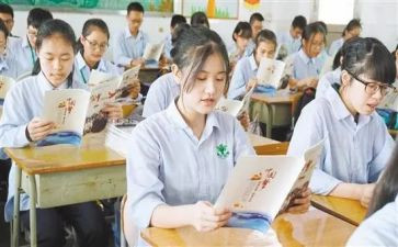 大学生出纳实习月总结8篇