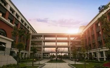 学校管理岗工作总结模板6篇
