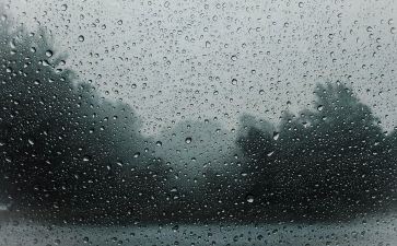 春雨个色彩教学反思7篇