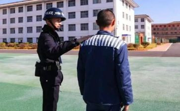 监狱警察述职报告范文5篇