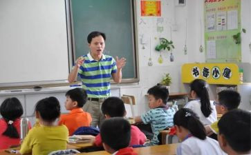 小班主班老师述职报告7篇